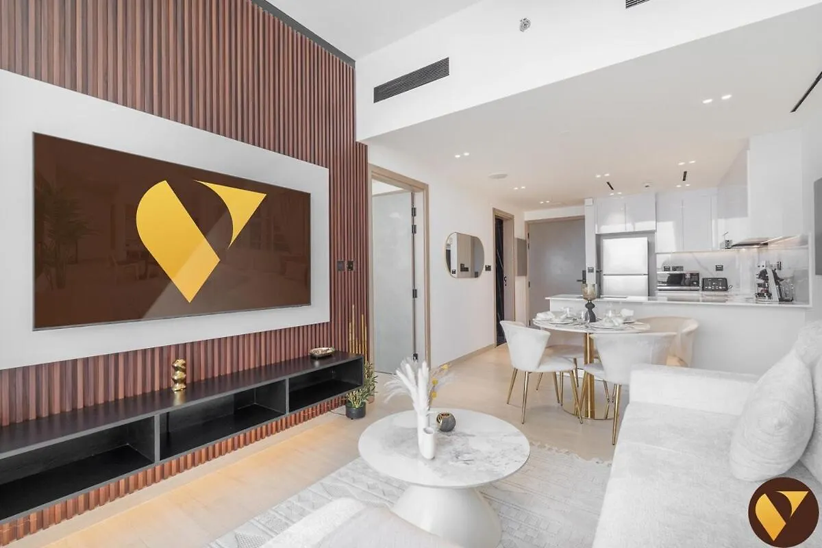 Vogue Brand New 7Mins Sky Dubai 3 Mins Cirle Mall Apartamento