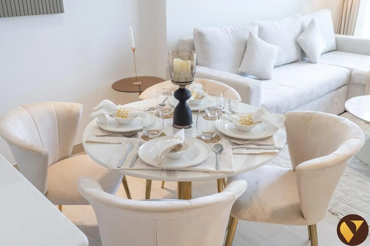Apartamento Vogue Brand New 7Mins Sky Dubai 3 Mins Cirle Mall Emiratos Árabes Unidos